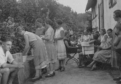 Geschirrspülen 1931