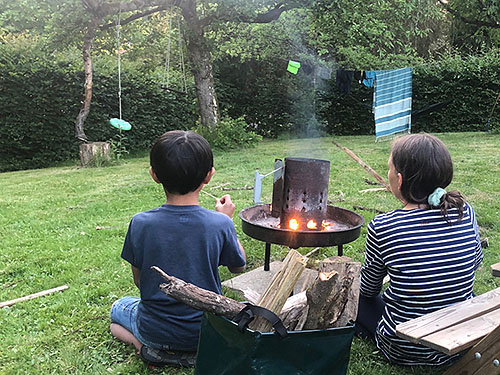 Grill und Lagerfeuer